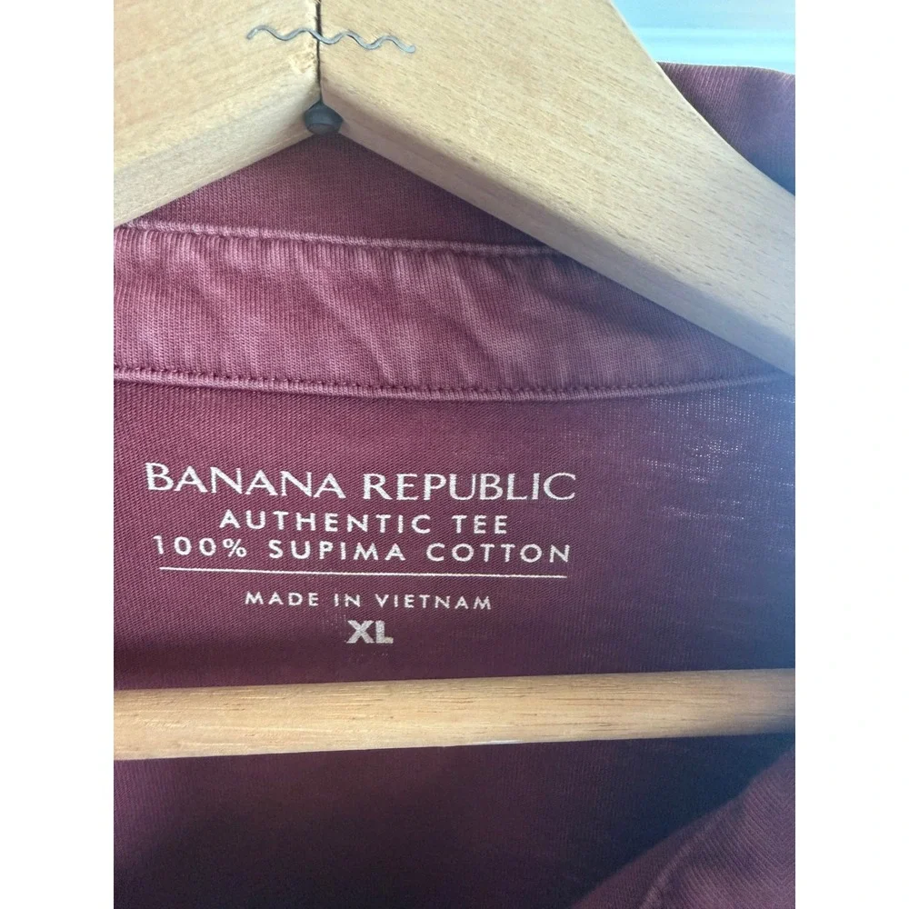 Banana Republic Authentic Tee Mens XL Burgundy Supima Cotton Long Sleeve Polo